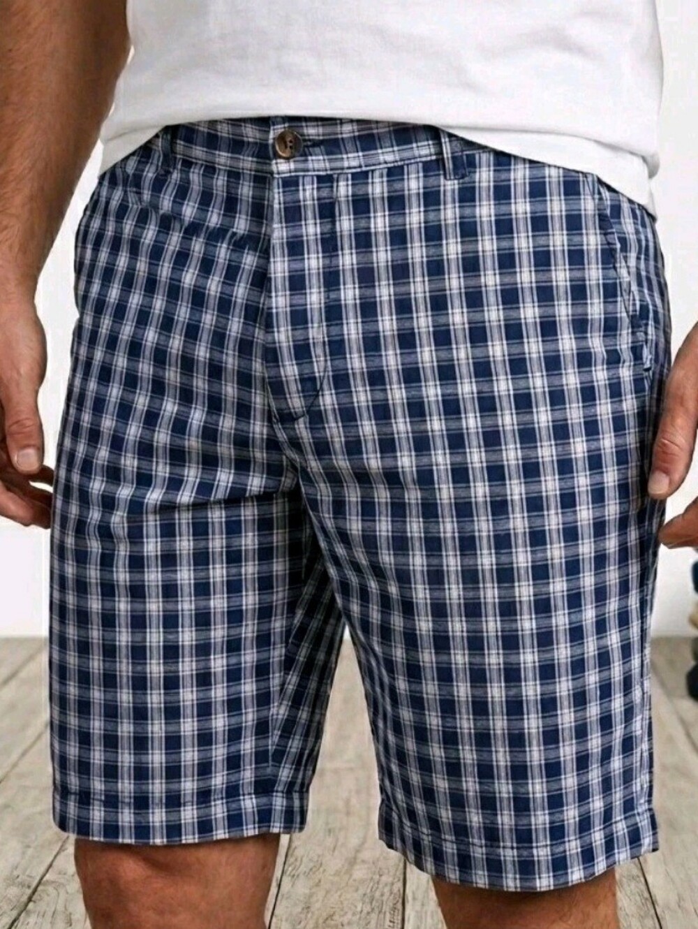 US Polo Blue Plaid Shorts Cotton Casual Size 34 Men's Flat Front Chino Trunks
